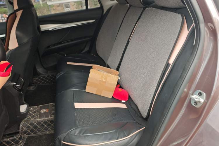 Used MG 5 Scorpio 2022 1.5T Luxury Edition Interior 4