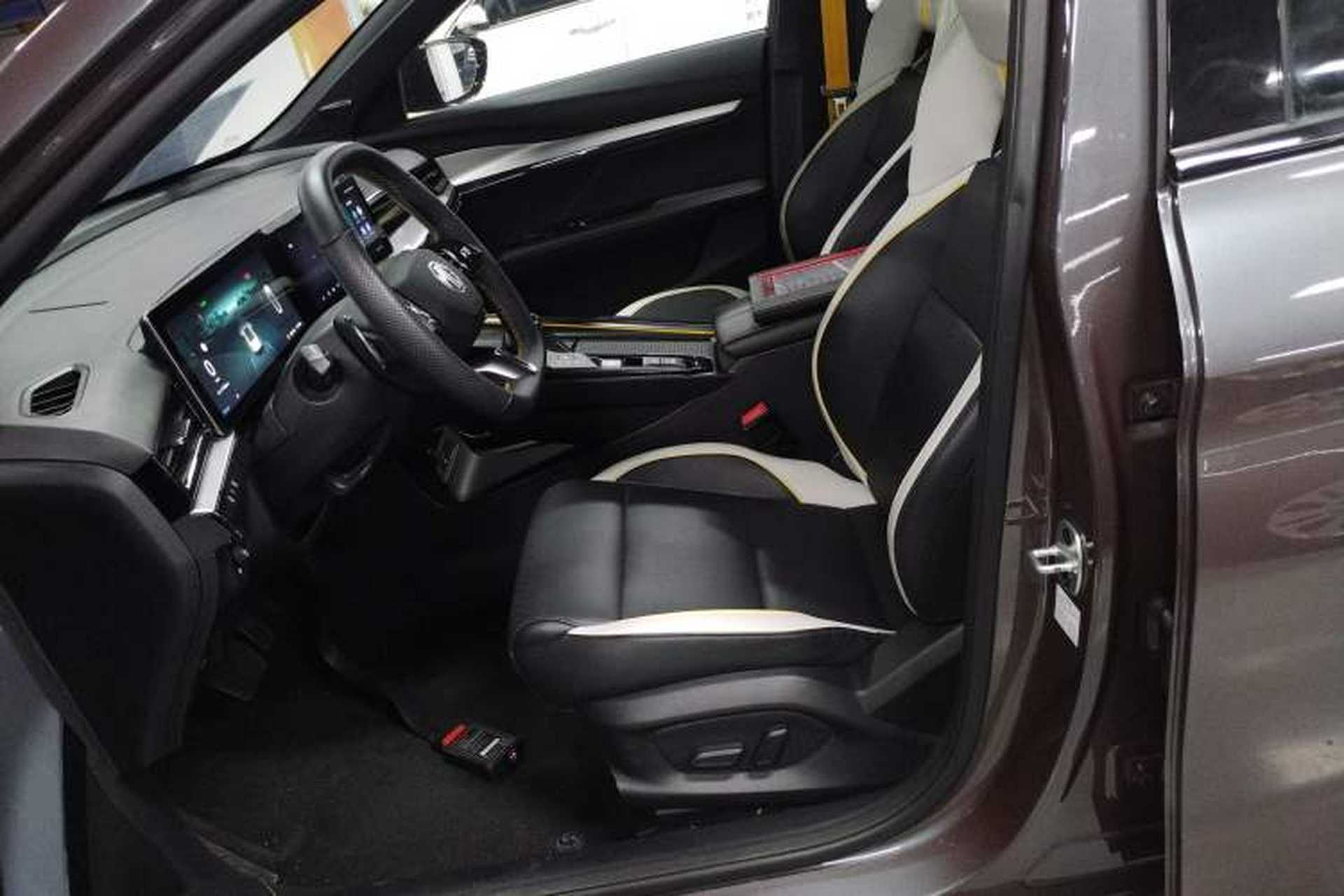 Used MG 5 Scorpio 2022 1.5T Trophy Sport Flagship Edition Left Front Seat