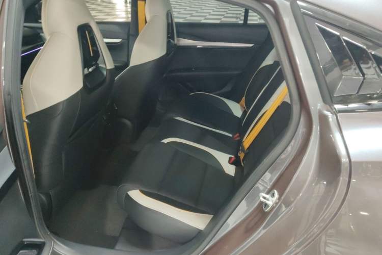 Used MG 5 Scorpio 2022 1.5T Trophy Sport Flagship Edition Left Rear Seat