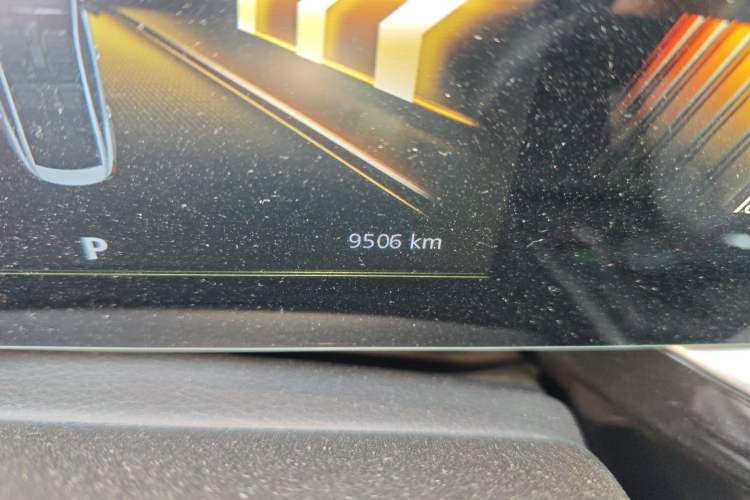 Used MG 5 Scorpio 2022 1.5T Luxury Edition Odometer Close Up
