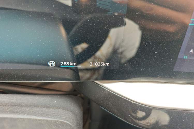 Used MG 5 Scorpio 2022 1.5T Trophy Sport Flagship Edition Odometer Close Up