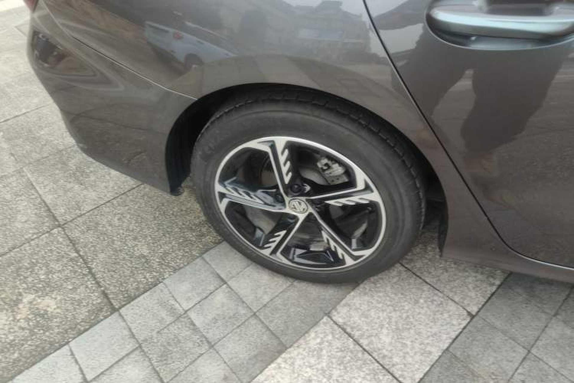 Used MG 5 Scorpio 2022 1.5T Luxury Edition Right Rear Wheel Hub