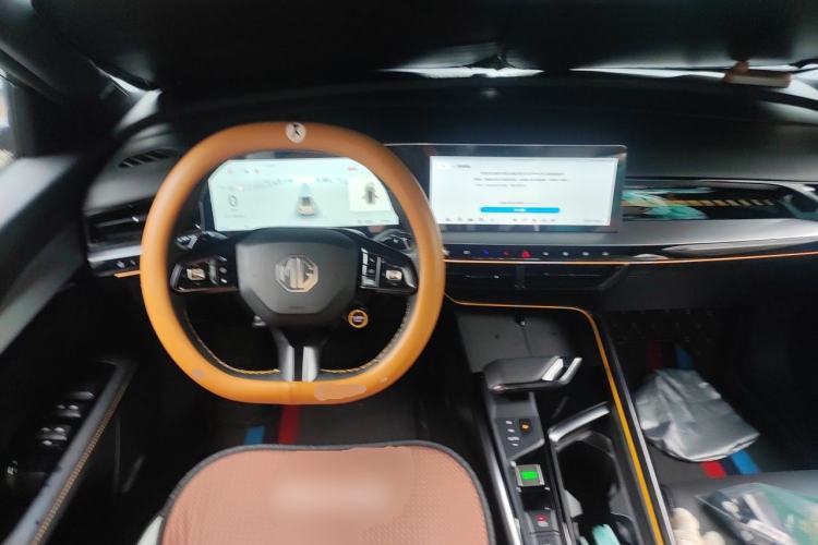 Used MG 5 Scorpio 2022 1.5T Trophy Sport Flagship Edition Steering Wheel