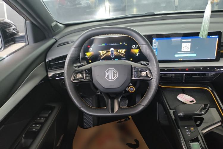 Used MG 5 Scorpio 2022 1.5T Trophy Sport Luxurious Edition Steering Wheel