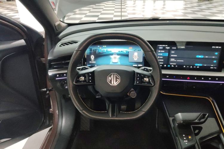 Used MG 5 Scorpio 2022 1.5T Trophy Sport Flagship Edition Steering Wheel