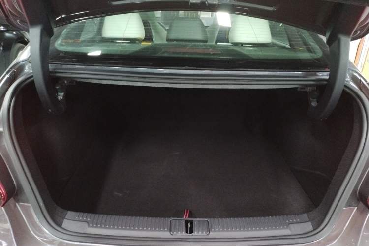 Used MG 5 Scorpio 2022 1.5T Trophy Sport Flagship Edition Trunk