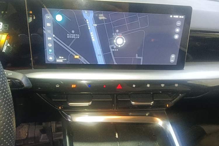 Used MG 5 Scorpio 2022 1.5T Luxury Edition Audio And AC Panel