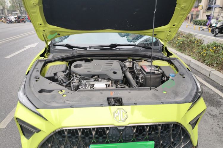 Used MG 5 Scorpio 2022 1.5T Luxury Edition Engine Bay