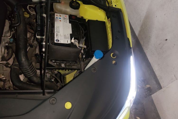 Used MG 5 Scorpio 2022 1.5T Trophy Sport Flagship Edition Engine Bay Left