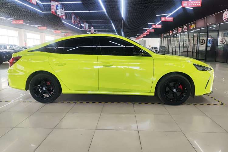 Used MG 5 Scorpio 2022 1.5T Trophy Sport Flagship Edition Exterior 2