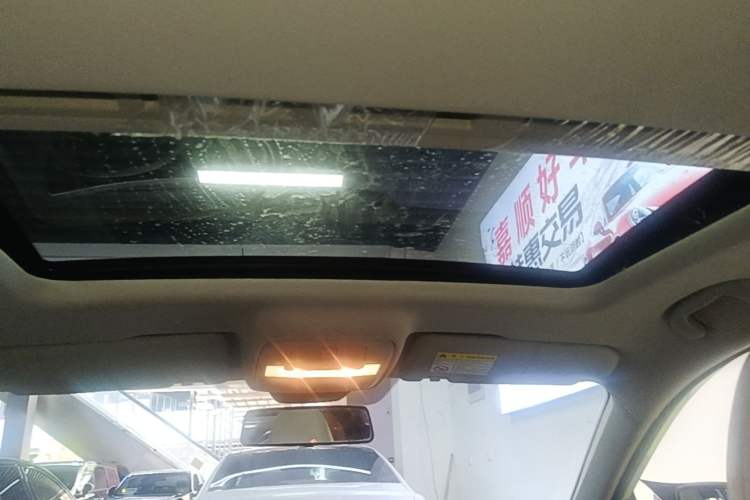 Used MG 5 Scorpio 2022 1.5T Luxury Edition Headliner