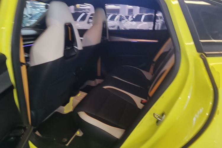 Used MG 5 Scorpio 2022 1.5T Trophy Sport Flagship Edition Left Rear Seat