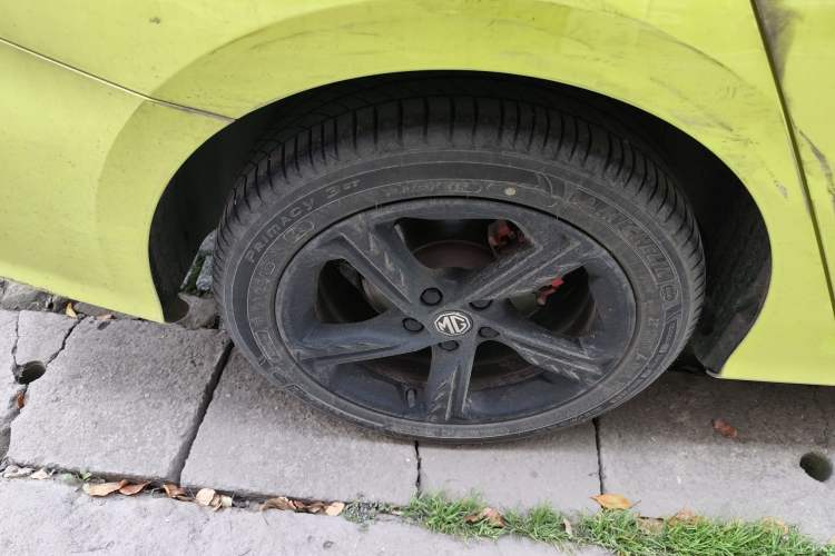 Used MG 5 Scorpio 2022 1.5T Trophy Sport Flagship Edition Right Rear Wheel Hub