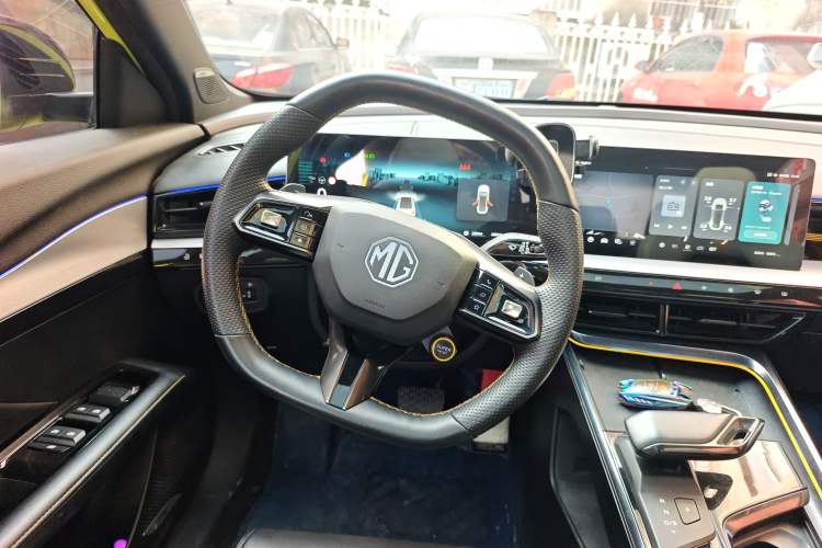 Used MG 5 Scorpio 2022 1.5T Trophy Sport Flagship Edition Steering Wheel