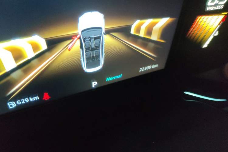 Used MG 5 Scorpio 2022 1.5T Trophy Sport Luxurious Edition Odometer Close Up