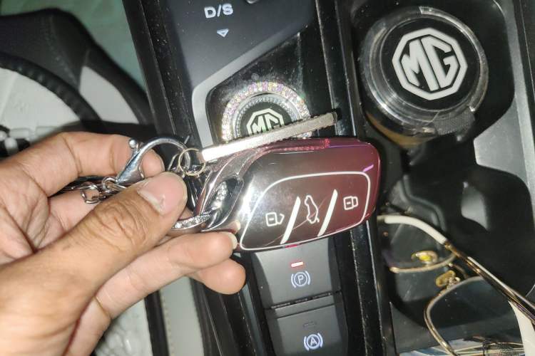 Used MG 5 Scorpio 2022 1.5T Trophy Sport Luxurious Edition Vehicle Key