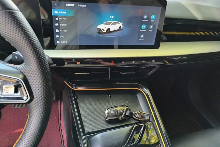 Used MG 5 Scorpio 2022 1.5T Trophy Sport Luxurious Edition Audio And AC Panel