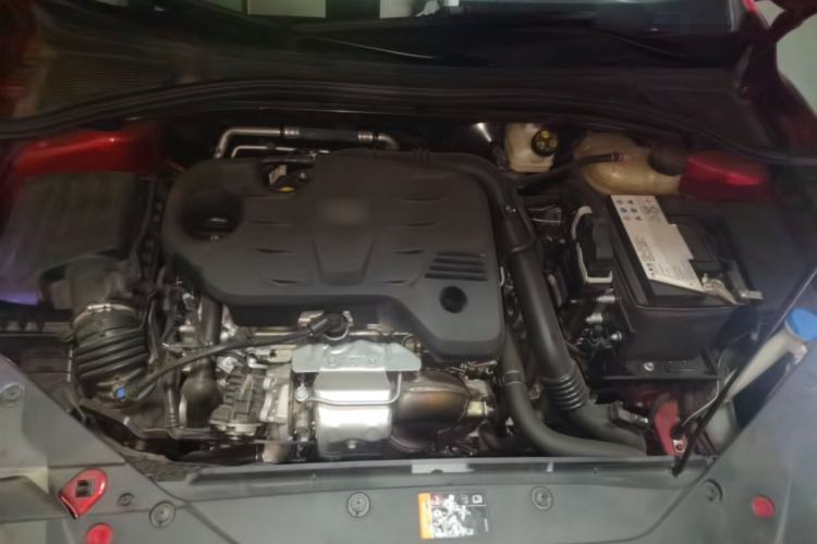 Used MG 5 Scorpio 2022 1.5T Trophy Sport Luxurious Edition Engine Bay