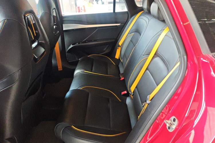 Used MG 5 Scorpio 2022 1.5T Trophy Sport Flagship Edition Left Rear Seat