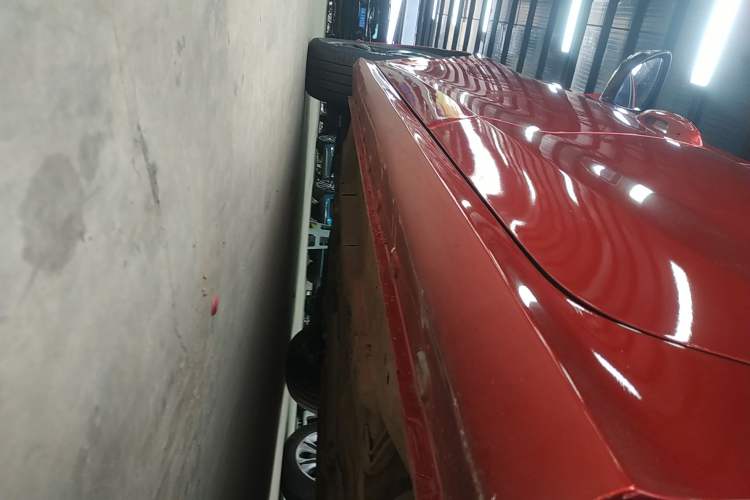 Used MG 5 Scorpio 2022 1.5T Trophy Sport Luxurious Edition Left Side Sill