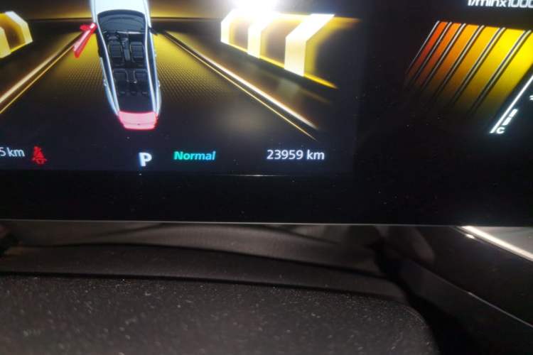Used MG 5 Scorpio 2022 1.5T Trophy Sport Luxurious Edition Odometer Close Up