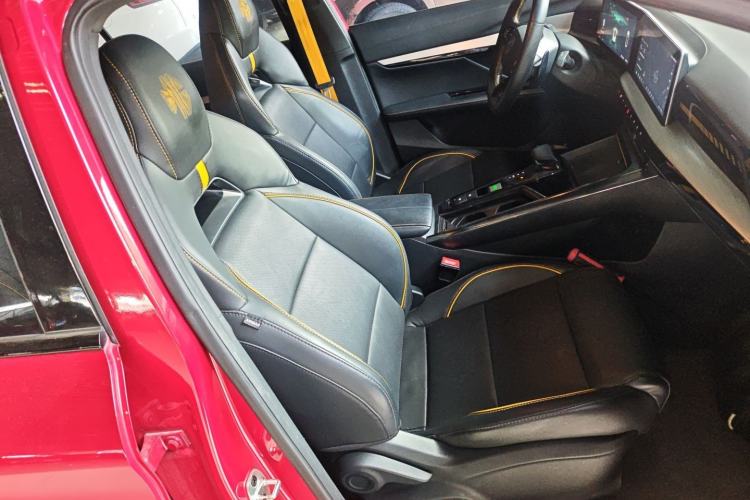 Used MG 5 Scorpio 2022 1.5T Trophy Sport Flagship Edition Right Front Seat