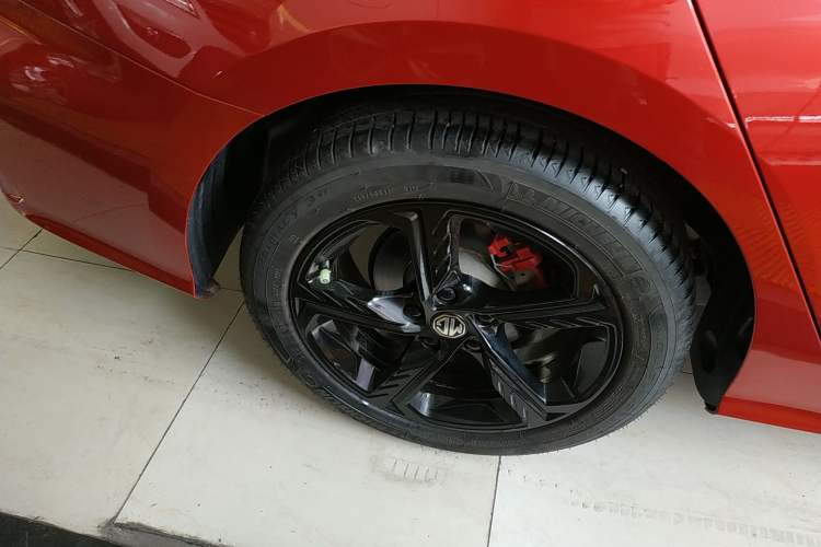 Used MG 5 Scorpio 2022 1.5T Trophy Sport Luxurious Edition Right Rear Wheel Hub