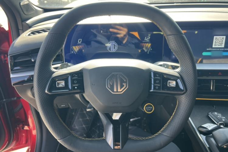 Used MG 5 Scorpio 2022 1.5T Trophy Sport Luxurious Edition Steering Wheel