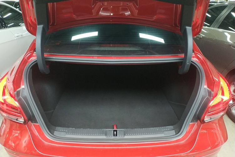 Used MG 5 Scorpio 2022 1.5T Trophy Sport Luxurious Edition Trunk