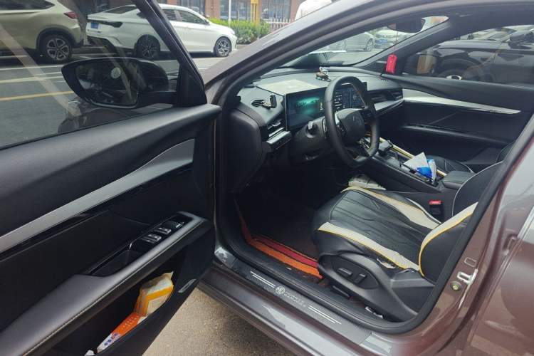 Used MG 5 Scorpio 2022 1.5T Trophy Sport Flagship Edition Driver Seat
