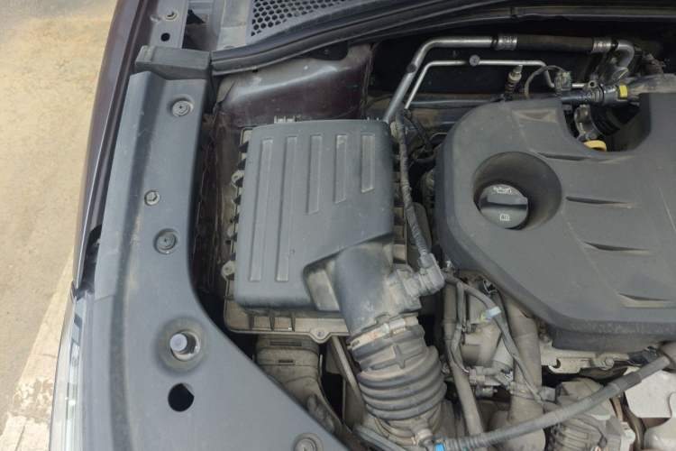 Used MG 5 Scorpio 2022 1.5T Trophy Sport Flagship Edition Engine Bay Right