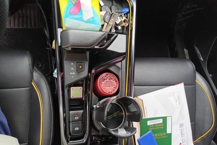 Used MG 5 Scorpio 2022 1.5T Trophy Sport Luxurious Edition Gear Lever