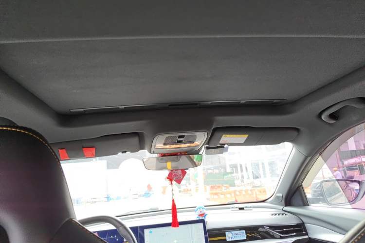 Used MG 5 Scorpio 2022 1.5T Trophy Sport Luxurious Edition Headliner