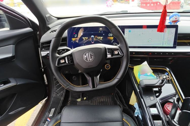 Used MG 5 Scorpio 2022 1.5T Trophy Sport Luxurious Edition Steering Wheel