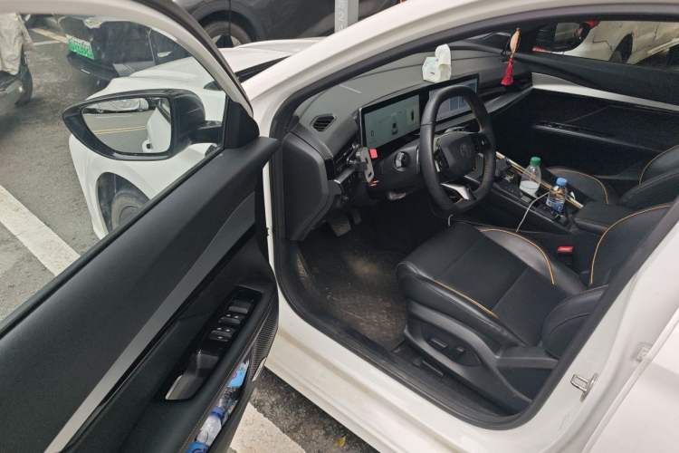Used MG 5 Scorpio 2022 1.5T Trophy Sport Flagship Edition Driver Seat
