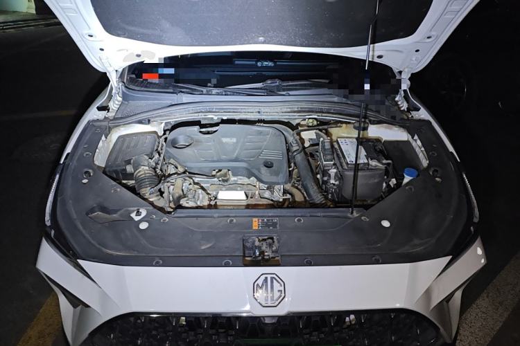 Used MG 5 Scorpio 2022 1.5T Luxury Edition Engine Bay
