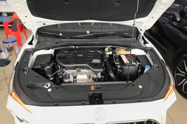 Used MG 5 Scorpio 2022 1.5T Trophy Sport Luxurious Edition Engine Bay