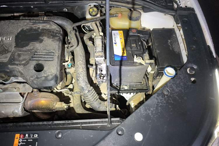 Used MG 5 Scorpio 2022 1.5T Luxury Edition Engine Bay Left