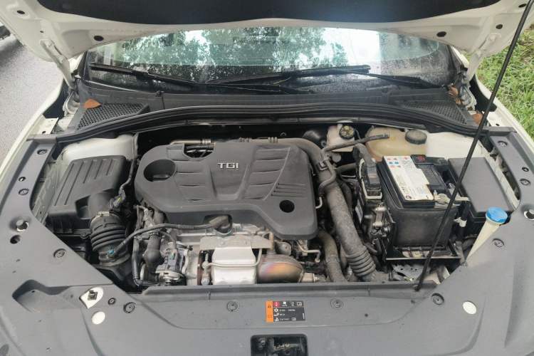 Used MG 5 Scorpio 2022 1.5T Trophy Sport Luxurious Edition Engine Bay
