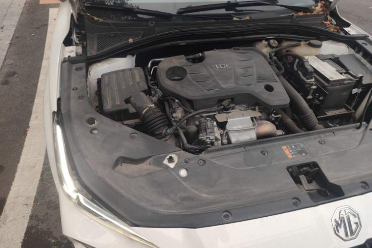 Used MG 5 Scorpio 2022 1.5T Luxury Edition Engine Bay Right