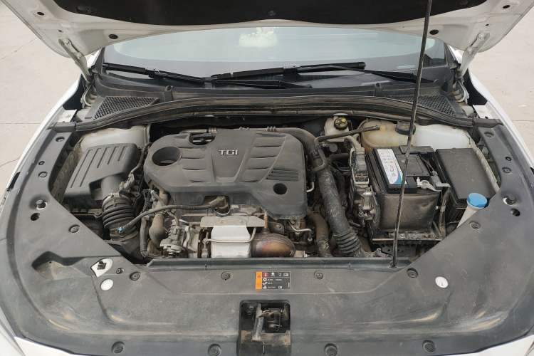 Used MG 5 Scorpio 2022 1.5T Luxury Edition Engine Bay