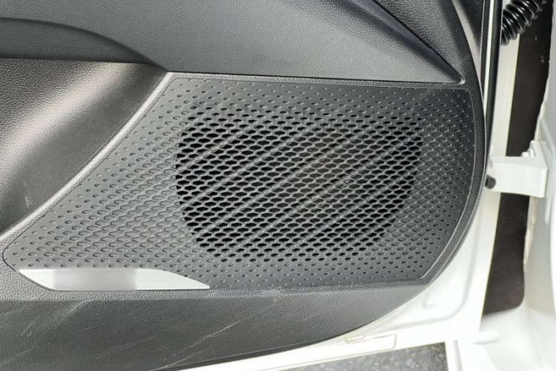 Used MG 5 Scorpio 2022 1.5T Trophy Sport Luxurious Edition Exterior 14