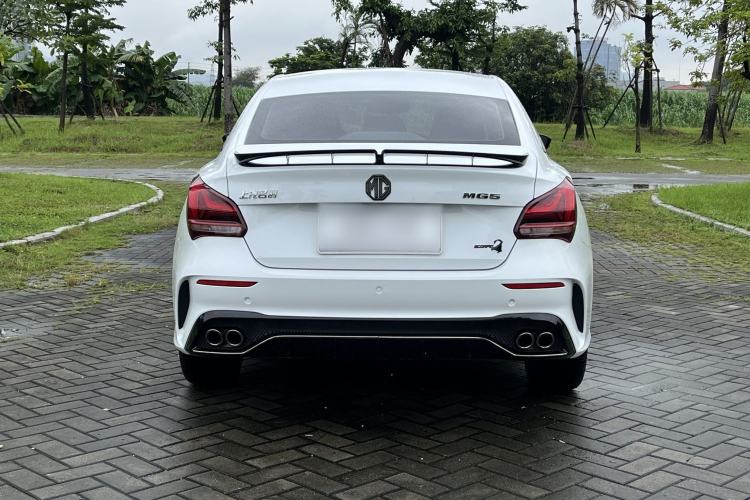 Used MG 5 Scorpio 2022 1.5T Trophy Sport Luxurious Edition Exterior 4