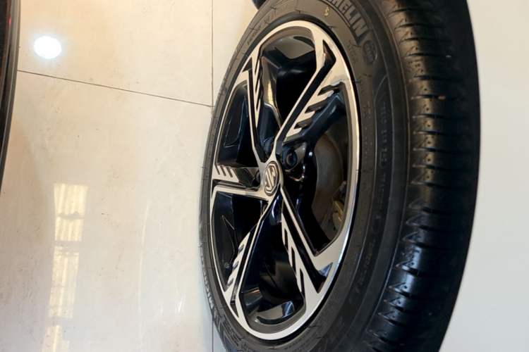 Used MG 5 Scorpio 2022 1.5T Luxury Edition Exterior 5