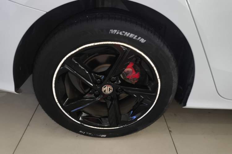Used MG 5 Scorpio 2022 1.5T Trophy Sport Luxurious Edition Exterior 8