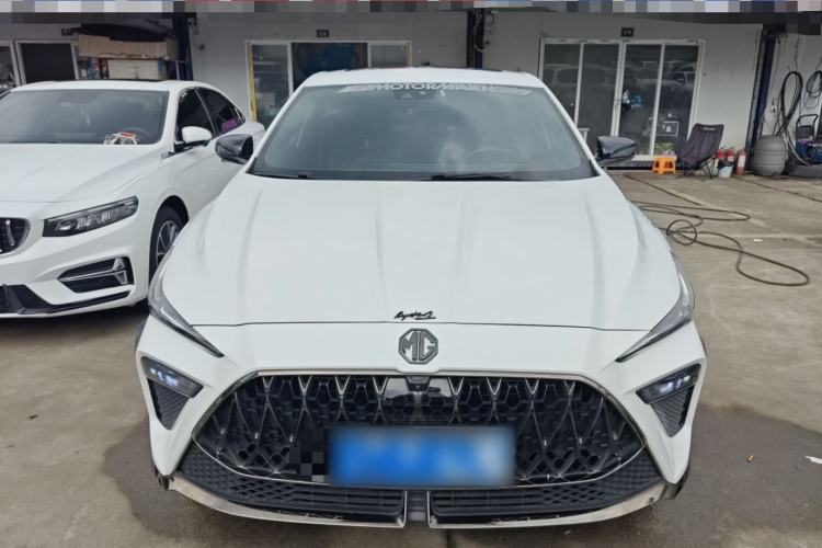 Used MG 5 Scorpio 2022 1.5T Trophy Sport Luxurious Edition Front