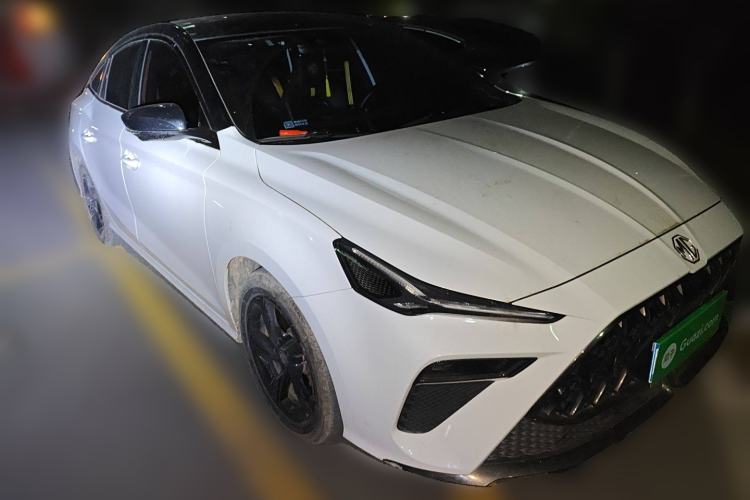 Used MG 5 Scorpio 2022 1.5T Luxury Edition Front Right 45 Deg