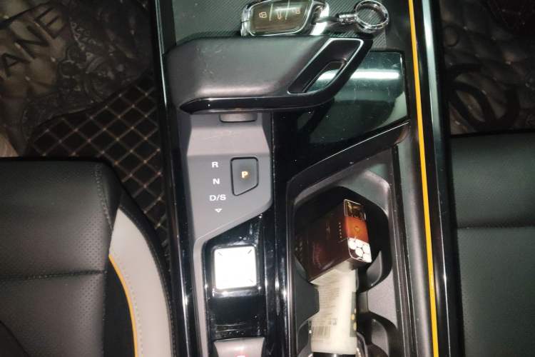 Used MG 5 Scorpio 2022 1.5T Trophy Sport Flagship Edition Gear Lever
