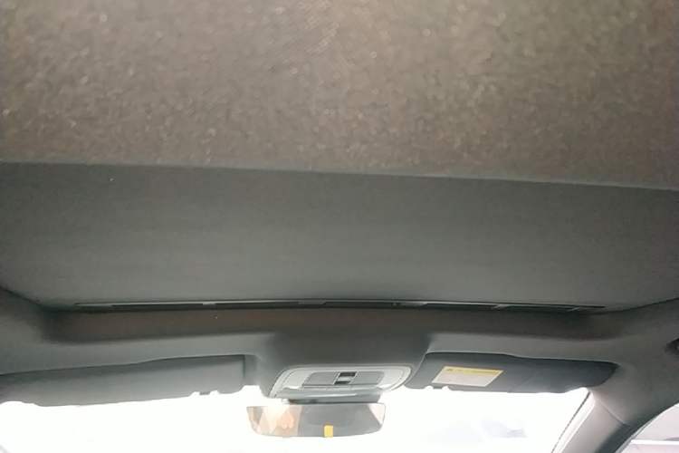 Used MG 5 Scorpio 2022 1.5T Trophy Sport Luxurious Edition Headliner