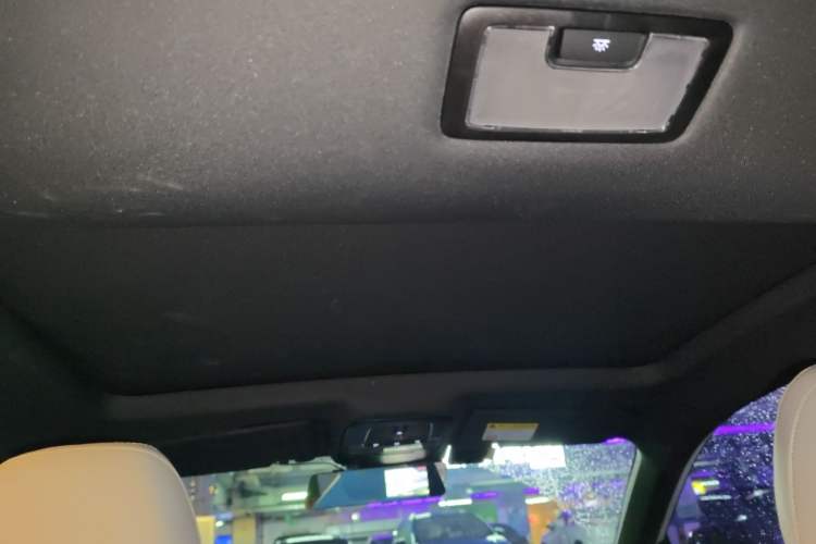 Used MG 5 Scorpio 2022 1.5T Trophy Sport Flagship Edition Headliner